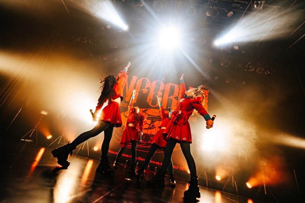 lonlium_'s tweet photo. 2026.07.28 at. OSAKA BIGCAT
MAGMAZ presents
“INFERNO TOUR 2026”
　
ヒーローの本質。

#lonlium https://t.co/lmTxVBrKqR