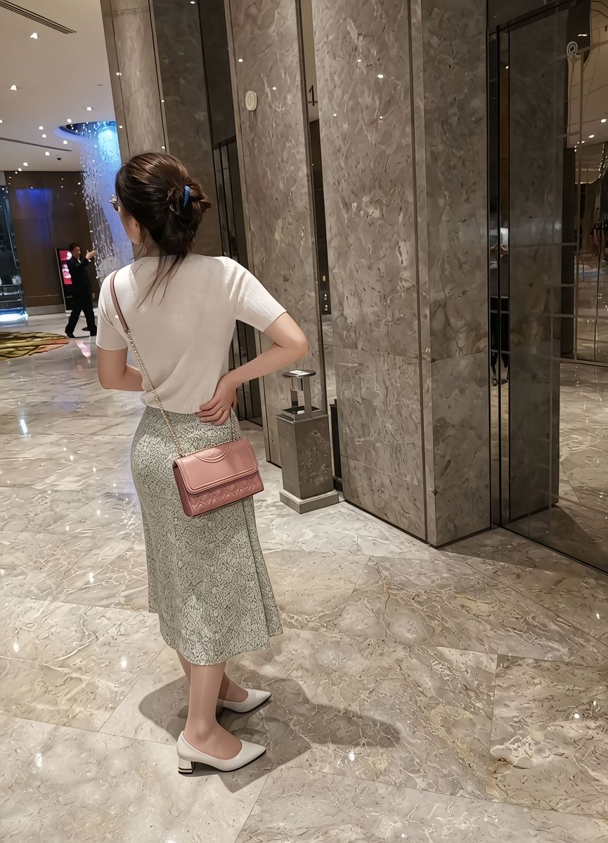 white_fq's tweet photo. 推特潜水多年，鼓起勇气记录一下。
第一次参加活动，看得出有点忐忑吧？ https://t.co/pnN5Cxjkcn