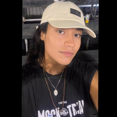 Lisaaandrooo's tweet photo. #NuevaFotoDePerfil https://t.co/1zkOiUjagr