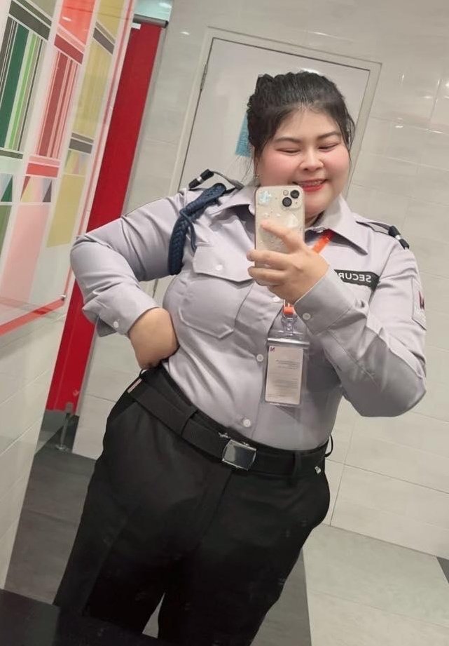 er11xx60's tweet photo. เย๊สฟรี กดรี🔃มาค่ะ ไม่มีเรื่องเงิน🤍 https://t.co/MTXz42Cxui