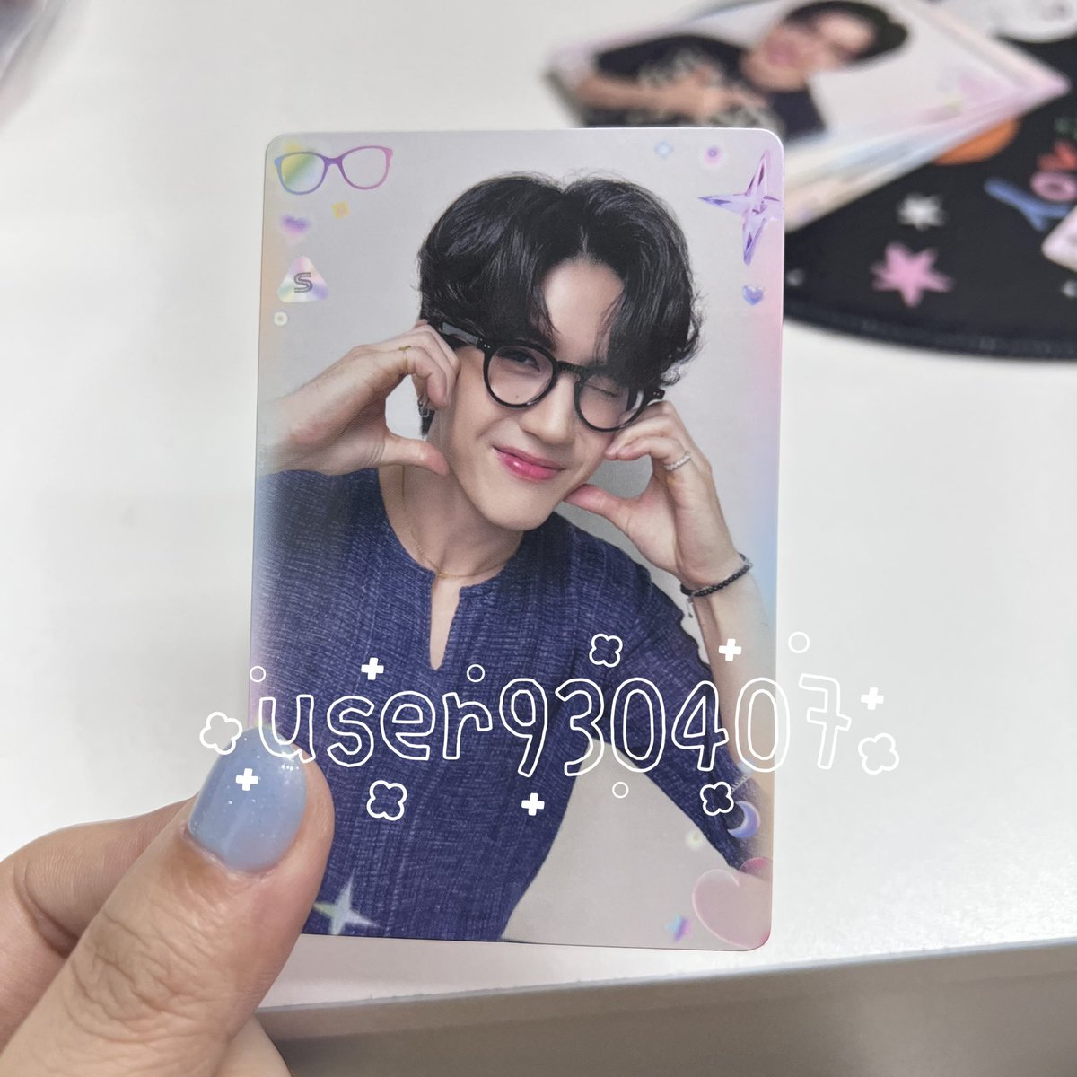 user930407's tweet photo. หาแลก🌟 มีซีทวิ แลกเป็น มาร์ค (จูม้าค)

ขอคนสะดวกแลกที่งานวันนี้ช่วงเย็นนะคะ😭

#ตลาดนัดgmmtv #ตลาดนัดจิมมี่ซี 
#งานมหกรรมนิยายนานาชาติ2026xGMMTV https://t.co/BW2UWwYQid