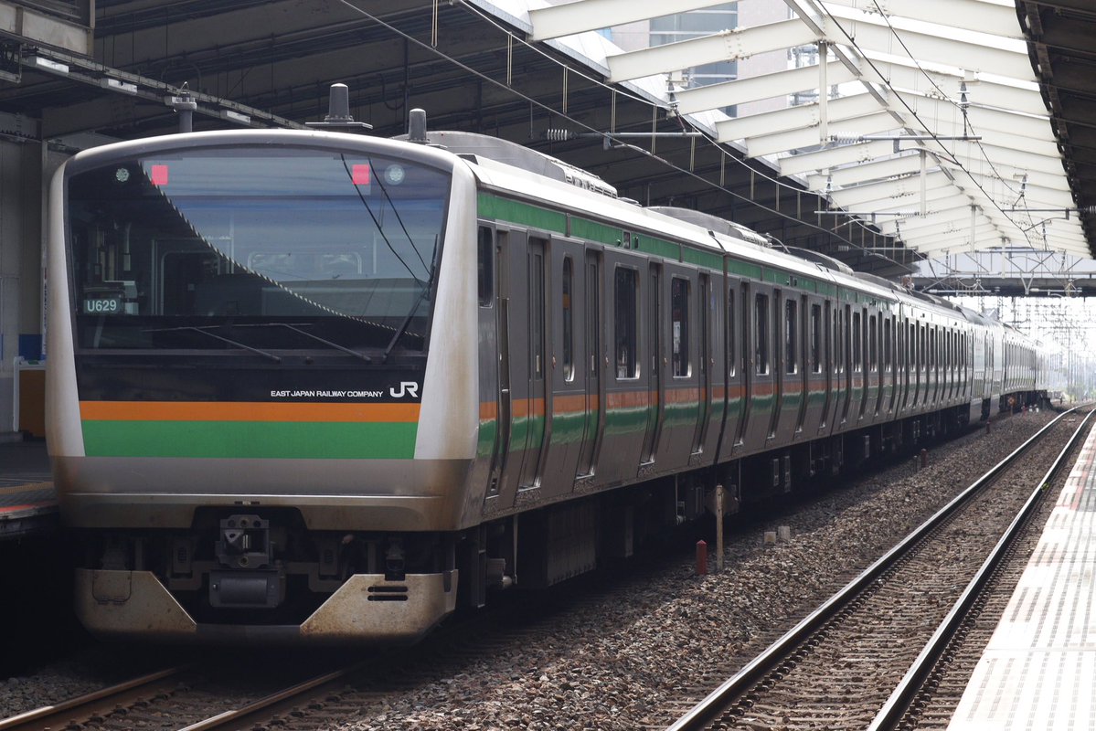 Masutetu2's tweet photo. 7/30
E493系01編成＋E233系 U629編成 配9745M
AT入場配給
@南越谷

千葉地区へ転属のため秋田まで配給されました。なおグリーン車は廃車の模様。
UTL/SSL系統から初の廃車が発生しました... https://t.co/muKw7S8MF7