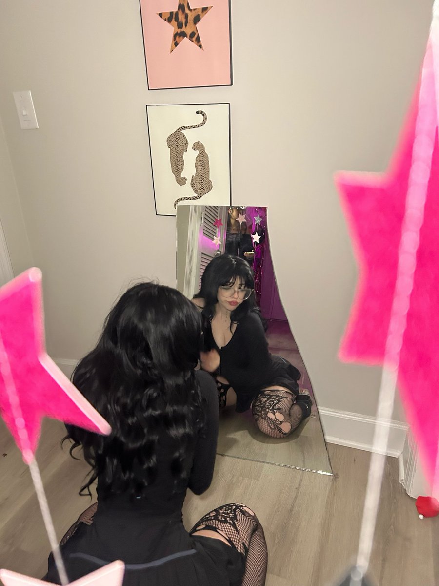 daisyarchivez's tweet photo. no rizz but i’d educate myself on your interests js so we can talk about it https://t.co/jXDDFwm5vK