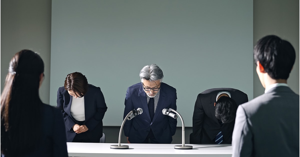 nikkeipub's tweet photo. 【コンプラ重視の大企業で不祥事多発　多すぎるルールが招くしょうもない結末】
「真面目にすべての研修を受け、すべてのコンプライアンス手続きを馬鹿正直にこなしていたら、それだけで1日の労働時間が終わり、本来の業務は一歩も進まない」