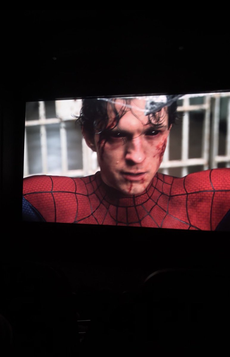 hbxes__'s tweet photo. Creo que tengo sentimientos reales por peter parker https://t.co/AvimJmnyBp