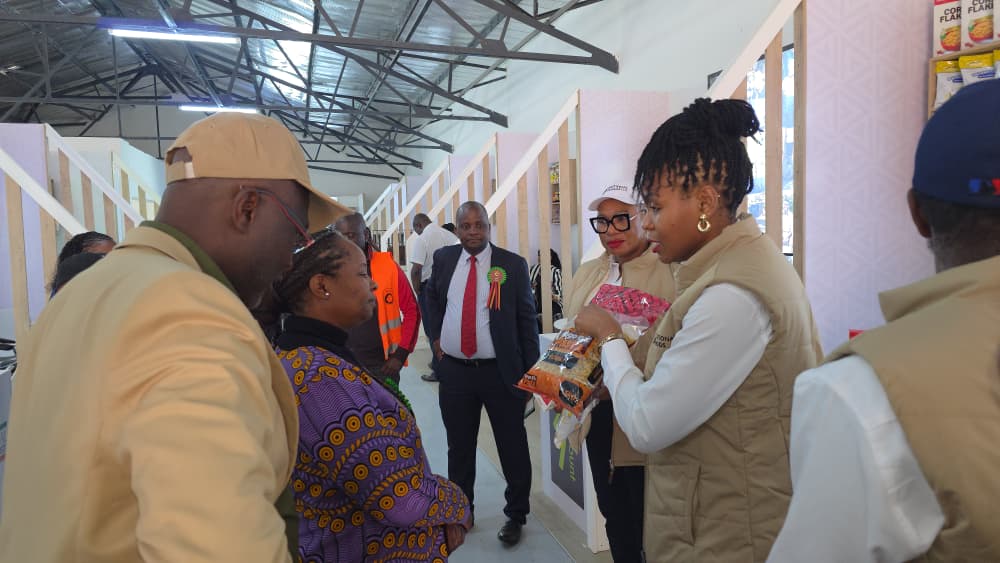 ZBCNewsonline's tweet photo. MORE than 26 Zimbabwean companies are exhibiting at the 98th Zambia Agricultural and Commercial Show in Lusaka, as the two countries continue to strengthen bilateral trade and economic cooperation.

https://t.co/ONTdS5mecl https://t.co/RJwY3udMtv