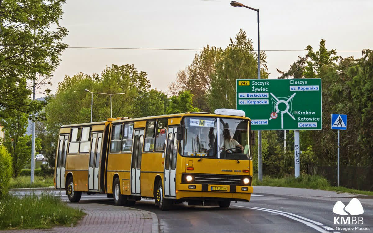 zbiorkomD's tweet photo. W najbliższy weekend do Wrocławia przyjedzie zabytkowy Ikarus ze śląskiego Świerklańca. Jest to efekt współpracy między wrocławskim Klubem Sympatyków Transportu Miejskiego a firmą WPK Świerklaniec. https://t.co/wd0G5UEdpK