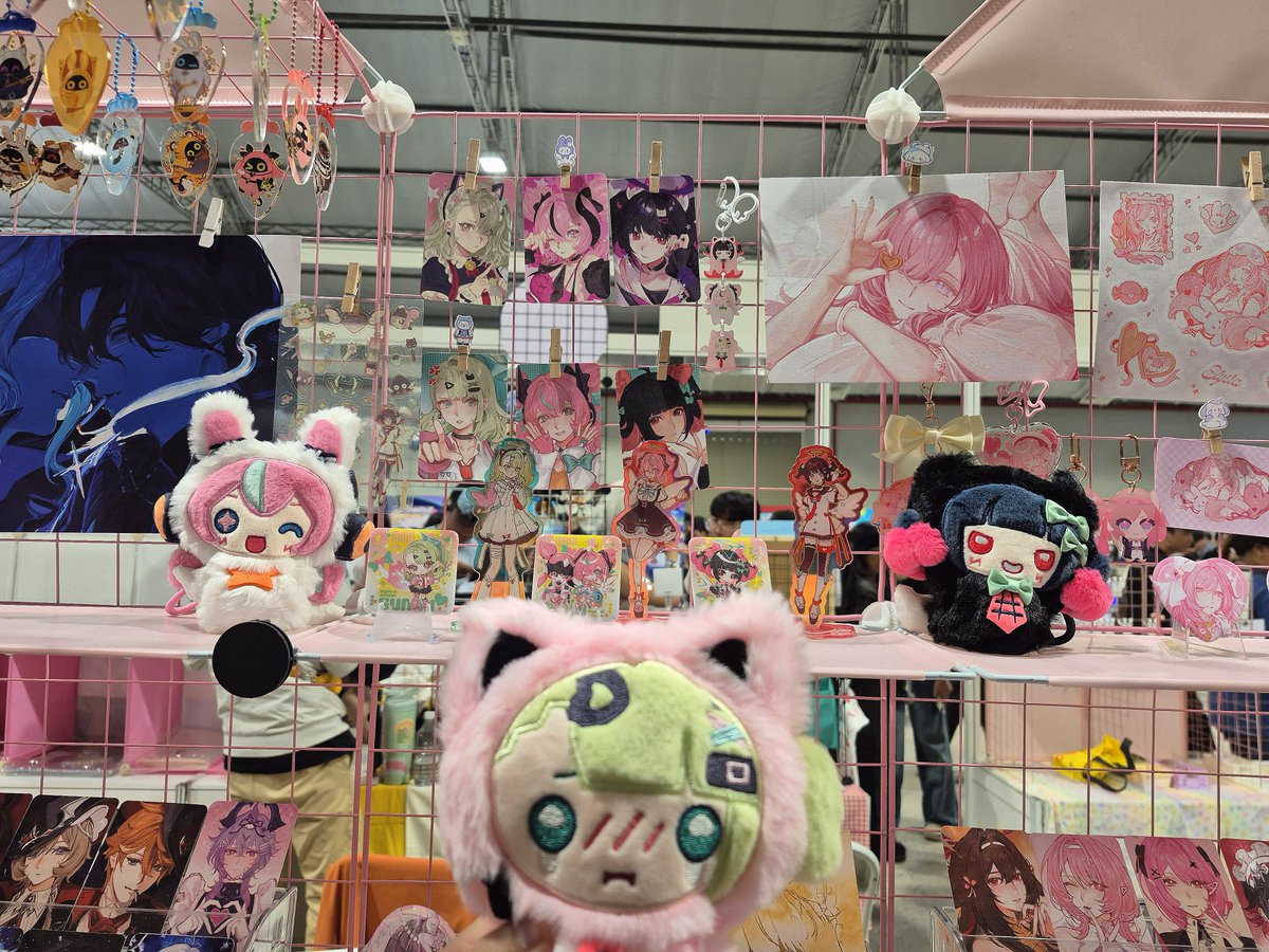 pingusndr's tweet photo. HOYOFEST ☆ https://t.co/9YyqsxOx0c