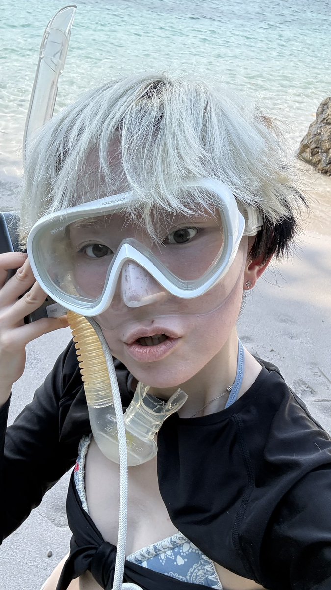 Sakippo_XO's tweet photo. 夏をちゃんと成仏させておく、充分だったはずもう、大丈夫 https://t.co/8b84jCvnEK