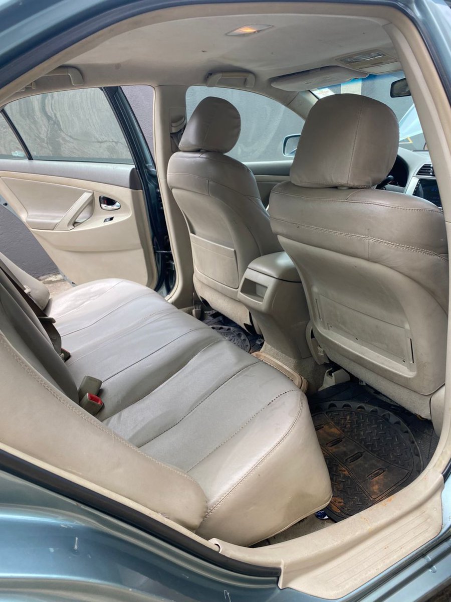 Godo990's tweet photo. @autodeals_ Toyota camry forr sale 5.8million https://t.co/z3LdXbBv1d