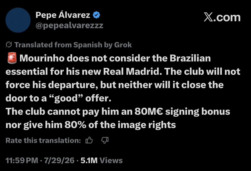 momen_ah9's tweet photo. @SkySportsNews I hope they let u break this news with the same smile u idiot.. confident he says 😒 https://t.co/l3jBWv613j