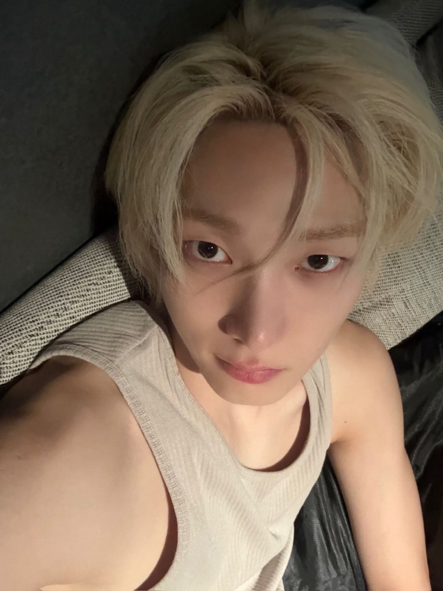 dujonkku's tweet photo. 링성덍 https://t.co/6OmxstmWyT