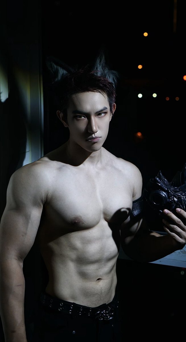 __Isaberry__'s tweet photo. Coser Helios, who spoke about CDG's behavior, also uploaded a new video with new photos of his Valko cosplay 🤩🫪
HE LOOKS SO GOOOOOD😳
He also spoke more about his stance regarding the situation on the description!
Xhs: https://t.co/Vb7iB0LQmj

#BringValkoBack #ValkoIsLoved https://t.co/1VryQQniSN