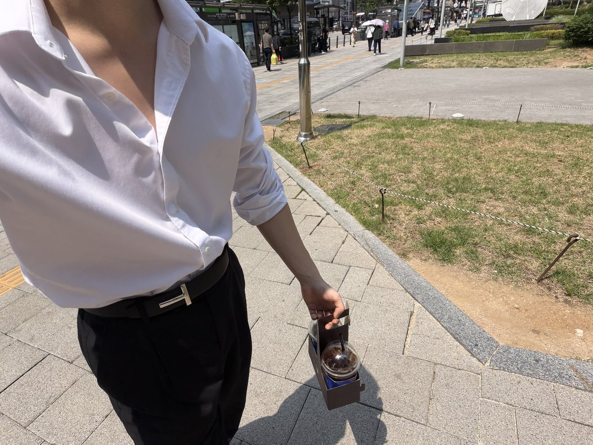 jej2s6's tweet photo. Dm 🍼 https://t.co/fU4gizPzap