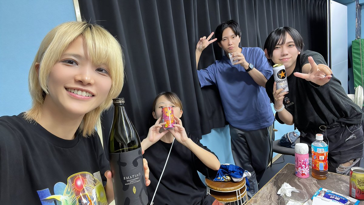 hachio_dance's tweet photo. 昨日は #832KOBO 交流会でしたー！

個人もだけどチームでのお仕事もどんどん増やしていきたい！
今回参加できなかった3人もまた次回！！ https://t.co/W8vp66K7pt