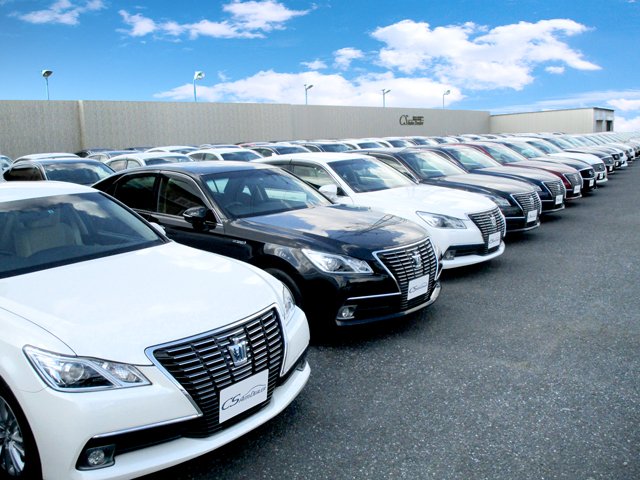 csautojp's tweet photo. クラウン中古車探すなら！
CSオートディーラー クラウン専門店へ！
ハイブリッドも大量在庫！
今すぐ検索⇒https://t.co/QfGs9svusB

#CSオートディーラー #CSオート #中古車 #関東最大級 #クラウン #アスリート #ロイヤル #マジェスタ #CROWN #トヨタ #千葉 #柏 https://t.co/9mFJ0IIqa4