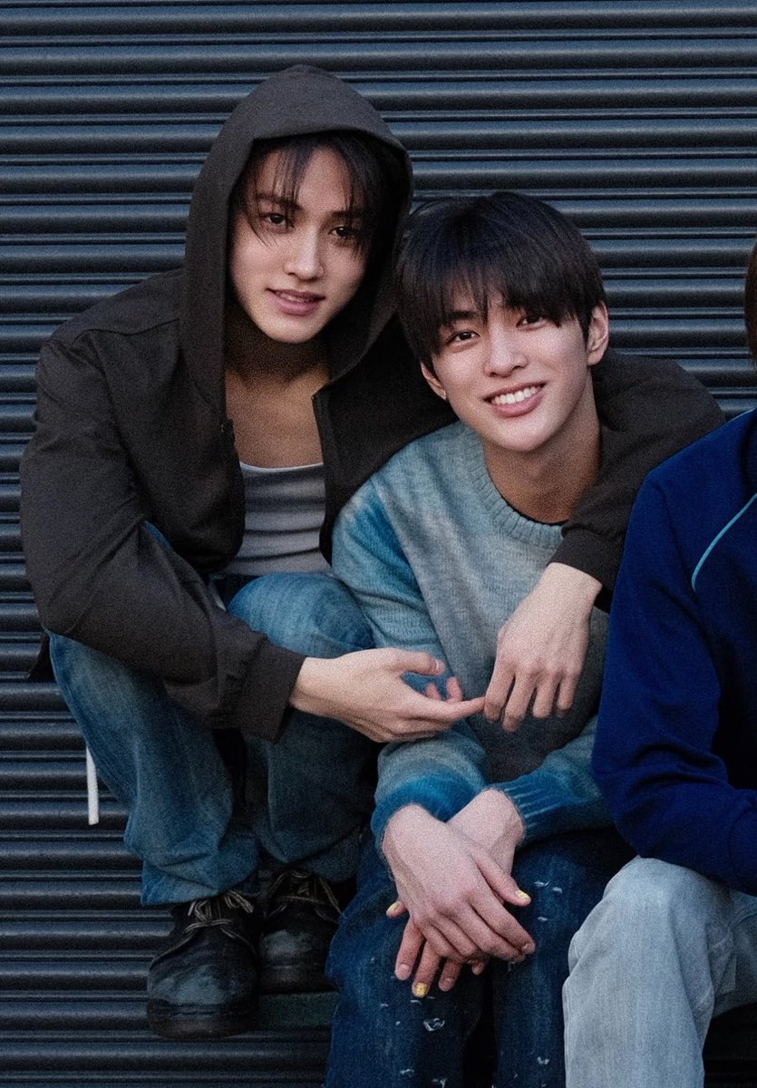 djadhlsxnlfms's tweet photo. https://t.co/Sljlau9rm7