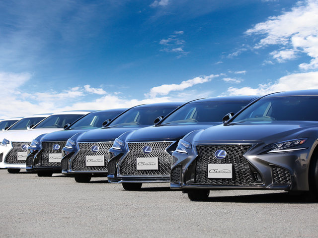 csautojp's tweet photo. レクサスLS中古車探すなら！
CSオートディーラー レクサスLS専門店へ！
ハイブリッドも大量在庫！
今すぐ検索⇒　https://t.co/wt0T6FcDrP

#CSオートディーラー #CSオート #中古車 #関東最大級 #レクサスLS #レクサス #LEXUS #千葉 #柏 https://t.co/ZHgNCXYBCT