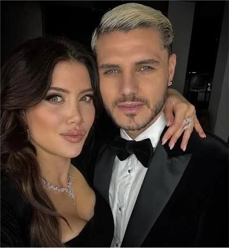 PixelatedJoseph's tweet photo. Maxi Lopez the former Argentina international talking about the divorce  of his ex wife Wanda Nara and  Mauro Icardi;

“When Mauro came to Italy, I housed him for free and helped him settle. He repaid me by sleeping with my wife Wanda. I divorced her, he married her in 2014 and it broke me”

I’ve moved on, but actions have consequences. How do you do that to a teammate, brother and friend, then expect a happy home ? I hope Mauro loses everything to her so he feels the pain, though I feel bad for the kids. Both he and Wanda are not good people”

“Messi told him what he did to me was very wrong and to apologize or he wouldn’t wear the Argentina shirt again. He never did. I always knew it would end badly for Mauro and here we are”.

Lesson 

Mind who you offer help to. Not everybody deserves your help