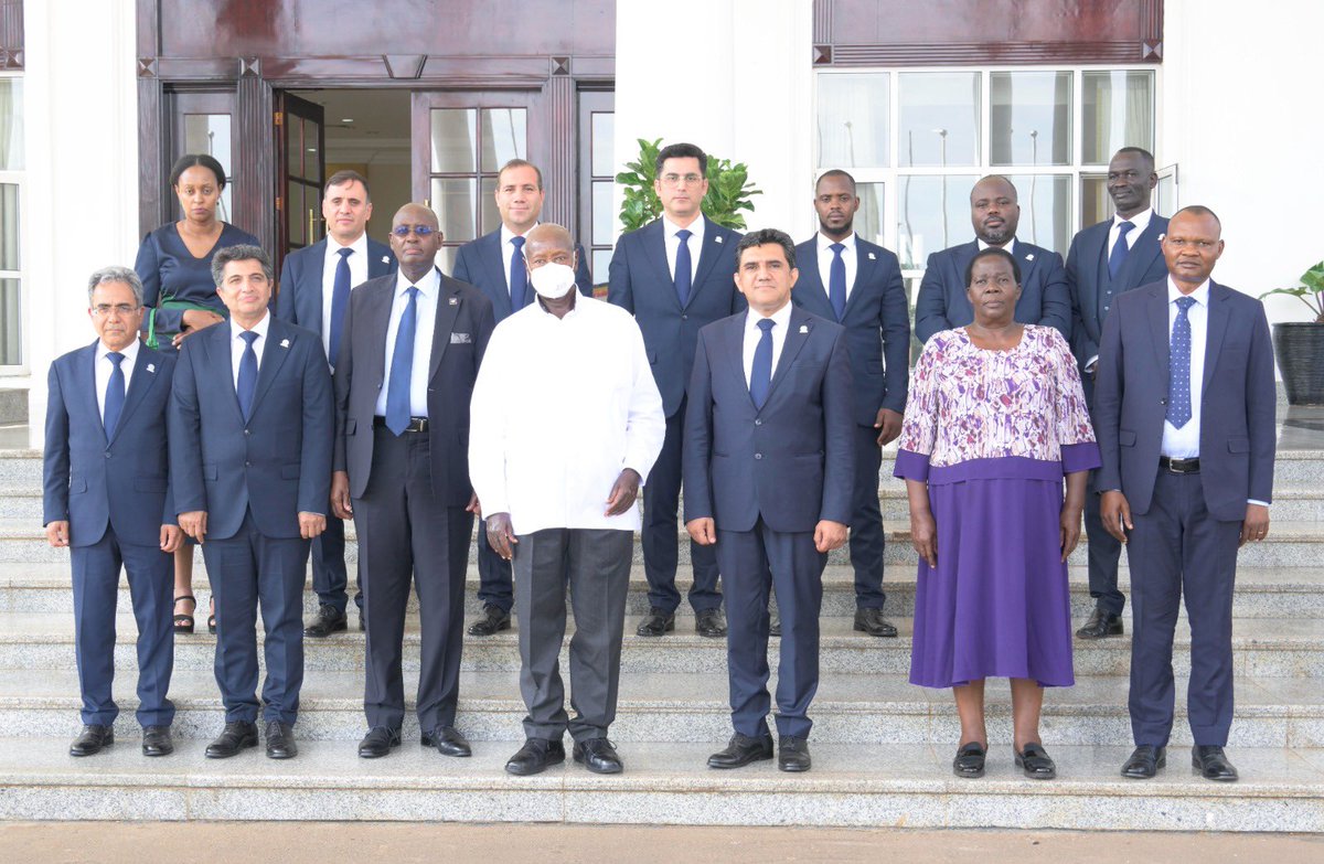 KMackline85633's tweet photo. @KagutaMuseveni This is the kind of strategic investment Uganda needs. By supporting local vaccine production and biotechnology, President Yoweri Museveni is strengthening our health security, creating skilled jobs, and positioning Uganda as a regional innovation hub. 🇺🇬 https://t.co/ogxmfjEjGd