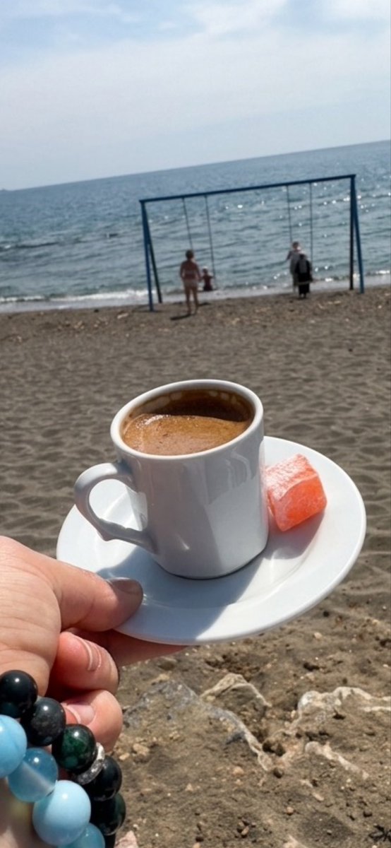 nazelinnn_'s tweet photo. 🩵🩵🌸🌸☺️☺️☕️ https://t.co/JoFh492Jqt