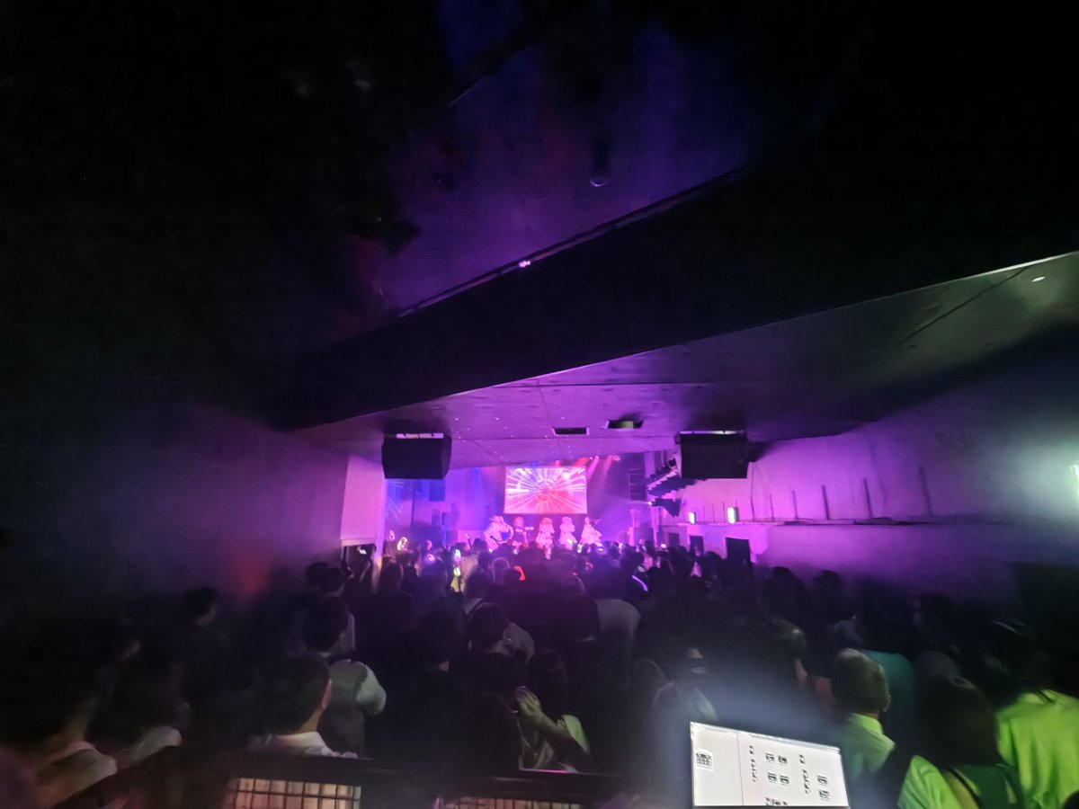 BrainBeat_'s tweet photo. This is a BrainBeat live show!

Let's bring back the “平成” https://t.co/ZGzWemhxgr