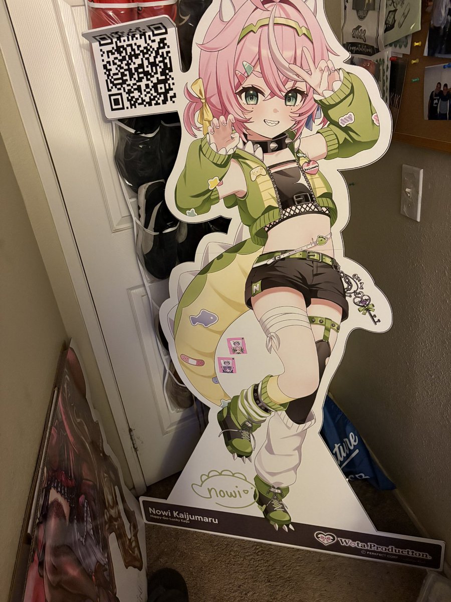 Darkflame2126's tweet photo. @KyuruRinSama I won't deny it was a lil daunting bringing myself to talk to all of Wota at once, but they were all nice! Glad me and a friend were able to win Nowi and we got her home safely! Congrats on the three of your debuts!!! #Wotaillusion #FuruyukiFio #nowikaijumaru #Patchumi https://t.co/MDNPV1jkgk