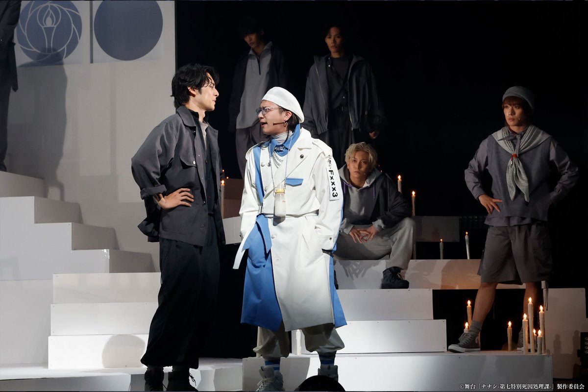 DMMTV_BUTAI_PR's tweet photo. 🕯 #舞台ナナシ同時視聴会🕯

不正消火を行っていない証明をすることになったナナシメンバー

失敗したら全員クビ！？

1週間で一人の人間に死のストーリーを準備することはできるのか…！？

 #舞台ナナシ https://t.co/lfF6a0NGiD