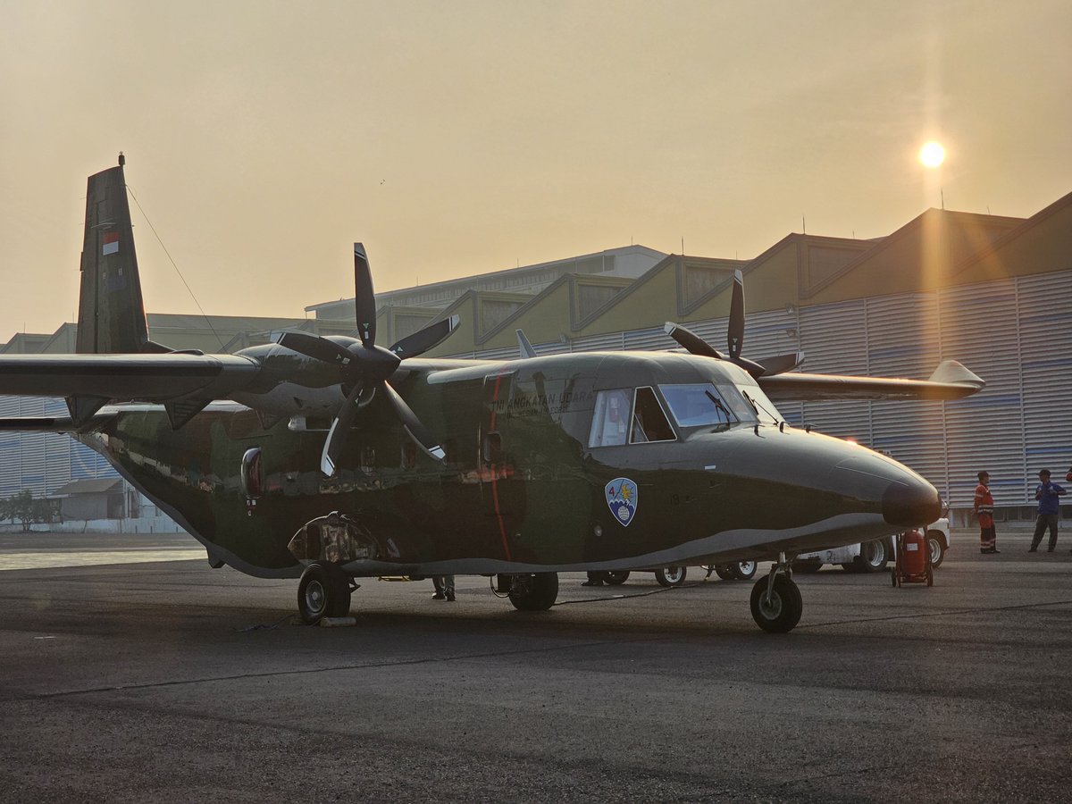 officialptdi's tweet photo. Bandung (30/07) – PTDI kembali melaksanakan pengiriman 1 unit pesawat NC212i dengan konfigurasi khusus untuk misi Troop Transport, Rainmaking &amp; Camera. 
Baca Selengkapnya [ https://t.co/TMcvlnzSnS ] https://t.co/LjjVshn4Ri