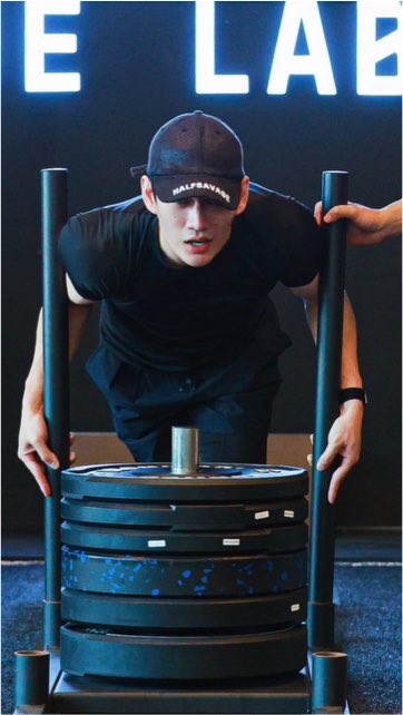 shrimpppp_p's tweet photo. พาเวลทำได้! 🖤💪

𝗜𝗚s: ᴘᴀᴠᴇʟᴘʜᴏᴏᴍ 
𖾕𖾝꙼ᩚ𛲕𖾟 #pavelphoom @pavelphoom https://t.co/AgWqWqNcs3