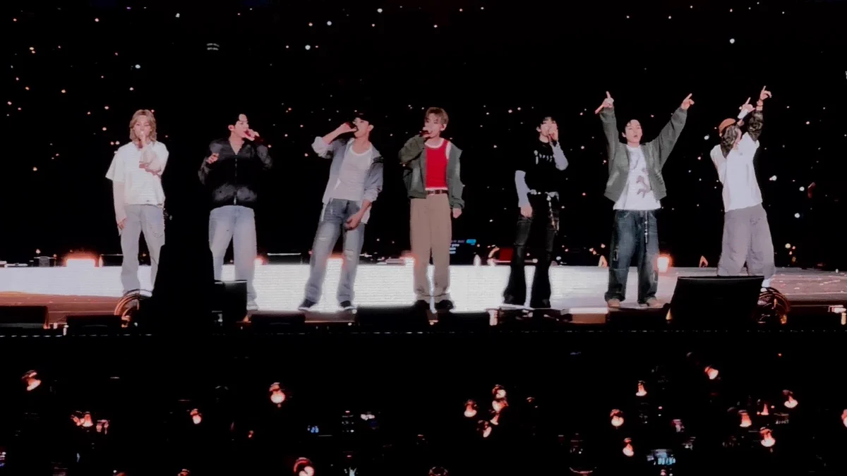 ☆ saw bts on X: 