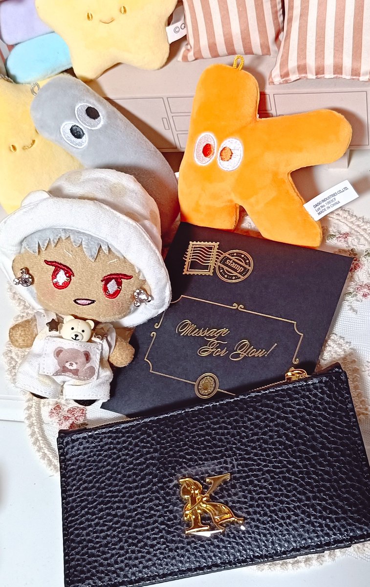 ri2_4679's tweet photo. えへえへかわいい💕💕💕💕
かわいいから使おうと思ってたけど勿体なくて使えないぞおおおお？！？！？！ https://t.co/gIOyUc0Ryi