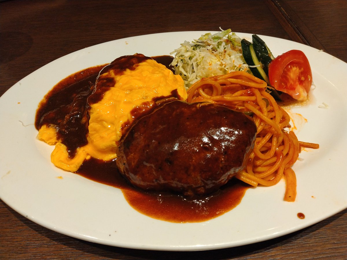 Mailmail1978's tweet photo. 今日も家族で夏休みランチしました！
優待のお蔭で0円！
物価高の中、助かります。 https://t.co/lj1iDnSUQM