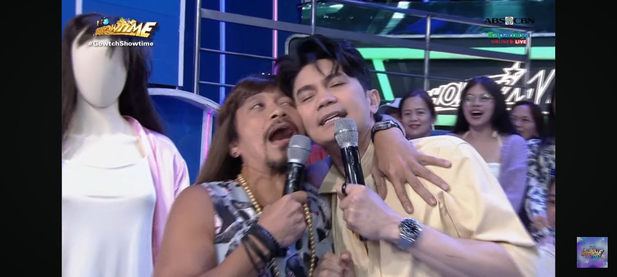 itzryugirl's tweet photo. I report nyo rin sa mtrcb dahil nagbromance sina Vhong at Jhong mga any any na bashers ng showtime na sobrang morally perfect dito sa X

#GowtchShowtime https://t.co/zKkeWzLN14