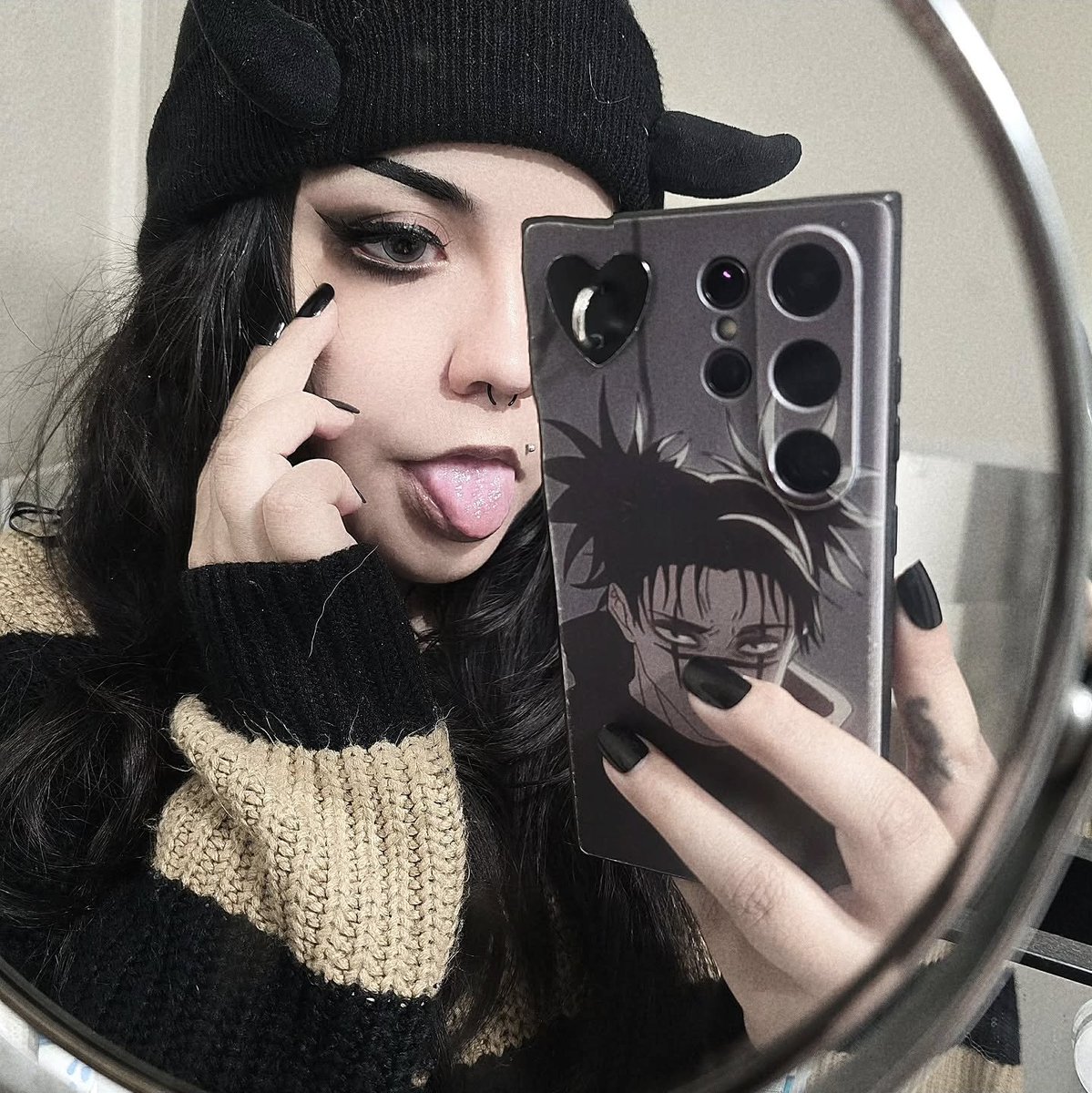 nekromiivt's tweet photo. When your Nekromii isnt VT 💀 https://t.co/HtfyLiOul6