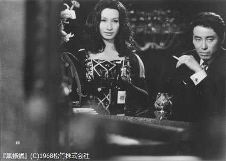 shin_bungeiza's tweet photo. ＿＿＿＿＿＿＿＿＿＿＿＿＿＿＿＿＿＿＿
追悼・美輪明宏　その美、永遠に狂おしく
￣￣￣￣￣￣￣￣￣￣￣￣￣￣￣￣￣￣￣
🗓️9/1(火)~6(日)
💸一般1500円、各種割引1100円
⚠️2本目割対象ではござい��せん。ご了承ください。
 ┈┈┈┈┈┈┈┈┈┈
●『黒蜥蜴』（1968）
監督：深作欣二　共演：木村功、三島由紀夫
 
●『黒薔薇の館』(1969）
監督：深作欣二　共演：田村正和、川津祐介
┈┈┈
#新文芸坐 #名画座 #映画 #池袋