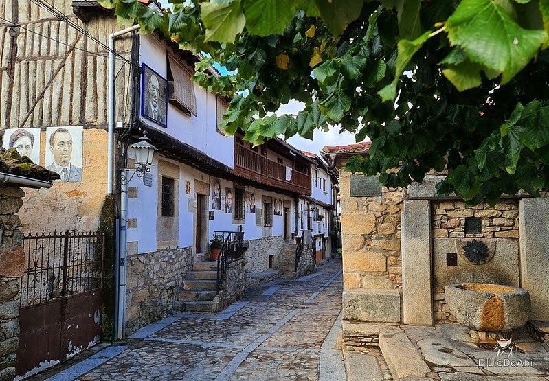 ElLioDeAbiTB's tweet photo. Que ver en Mogarraz, uno de los Pueblos más Bonitos de España https://t.co/9djPmeA8Va #Mogarraz #SierraDeFrancia #Salamanca #CyLesVida https://t.co/BdWbmiBtUG