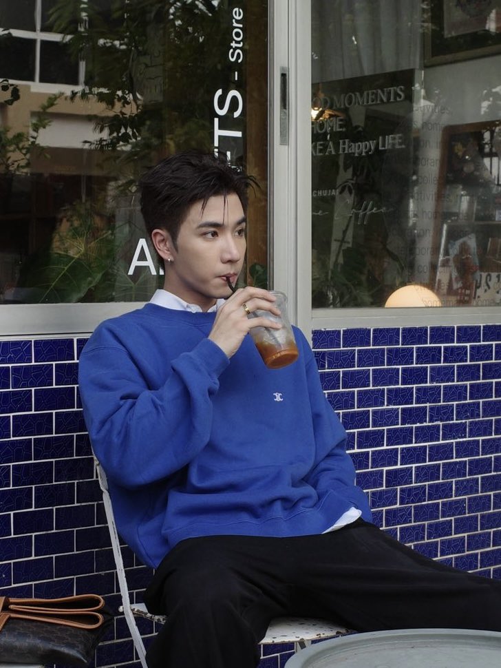 butterandtears's tweet photo. ลองไหม ลองไปคาเฟ่ด้วยกันดู https://t.co/KPOVBSf6NF