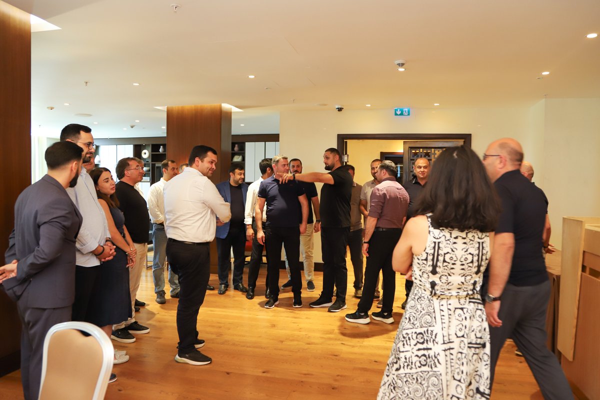 azersugaraz's tweet photo. 📌 Gələcəyə birgə baxış

29 iyul tarixində şirkətimizin rəhbər heyətinin iştirakı ilə Liderlik və Strateji Workshop keçirilib.

Ətraflı - https://t.co/bqWwRcNXb2 https://t.co/mJIkugSdnb