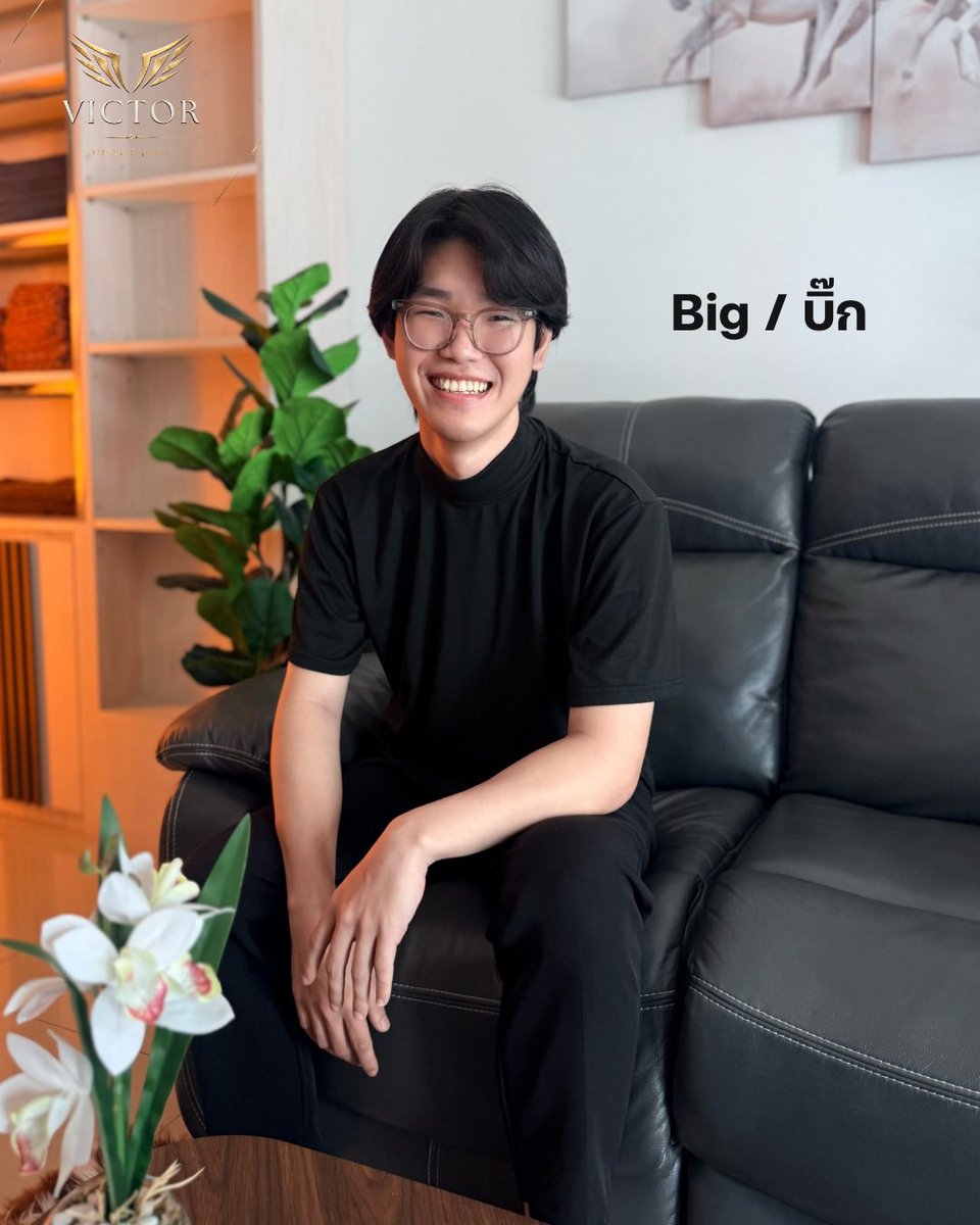 Victorspaudon's tweet photo. เซตน้องใหม่ 
เจเจ / JJ
บิ๊ก / Big
มอส / Mos
Line: @victorspaudon https://t.co/K6sHrpma3G