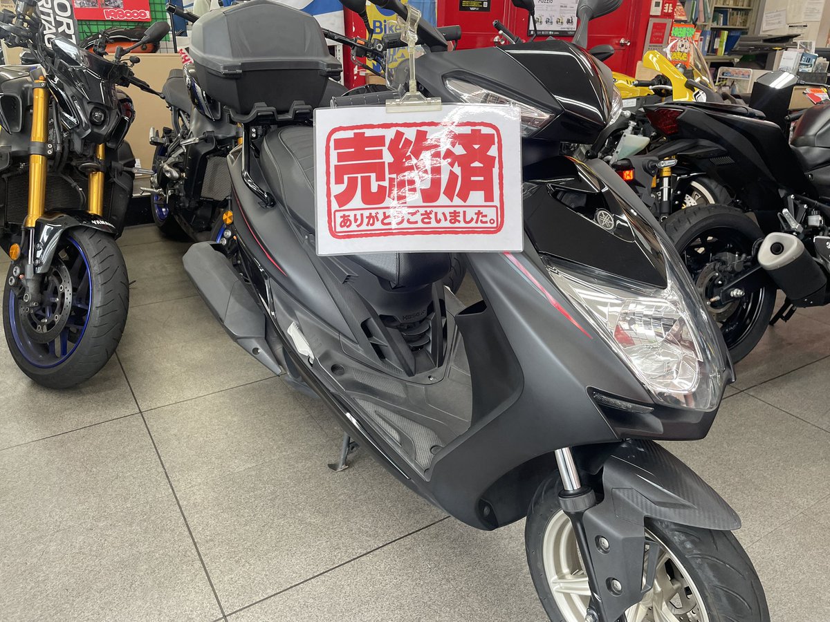 ysphiyoshi's tweet photo. 特選中古車情報✨
シグナスX 2016年
走行距離 12,696㎞
オプション RBOX、社外シートなどなど
#シグナス
#YAMAHA
#Goobike
本日、ご成約頂きました。
遠方からご来店ありがとうございました。 https://t.co/xdkZd2TzuR