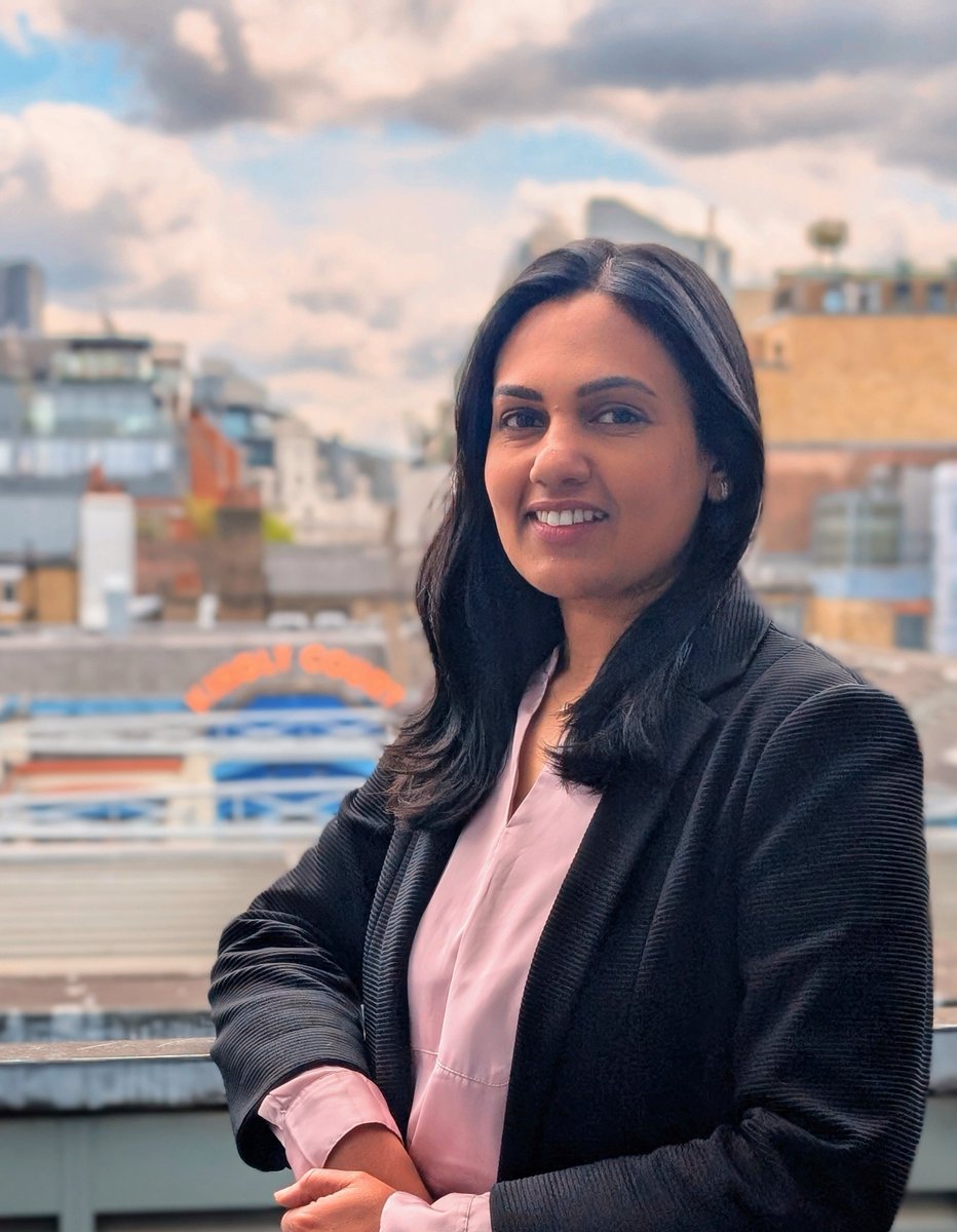 PropertyWeek's tweet photo. Director of economics Bindu Pokkyarath tells Property Week how public and private sectors can boost investor confidence.

Read  Ciaran Nerval's report: https://t.co/H8ohYslYkS

#PropertyNews #RealEstate https://t.co/WqIULyrPHT