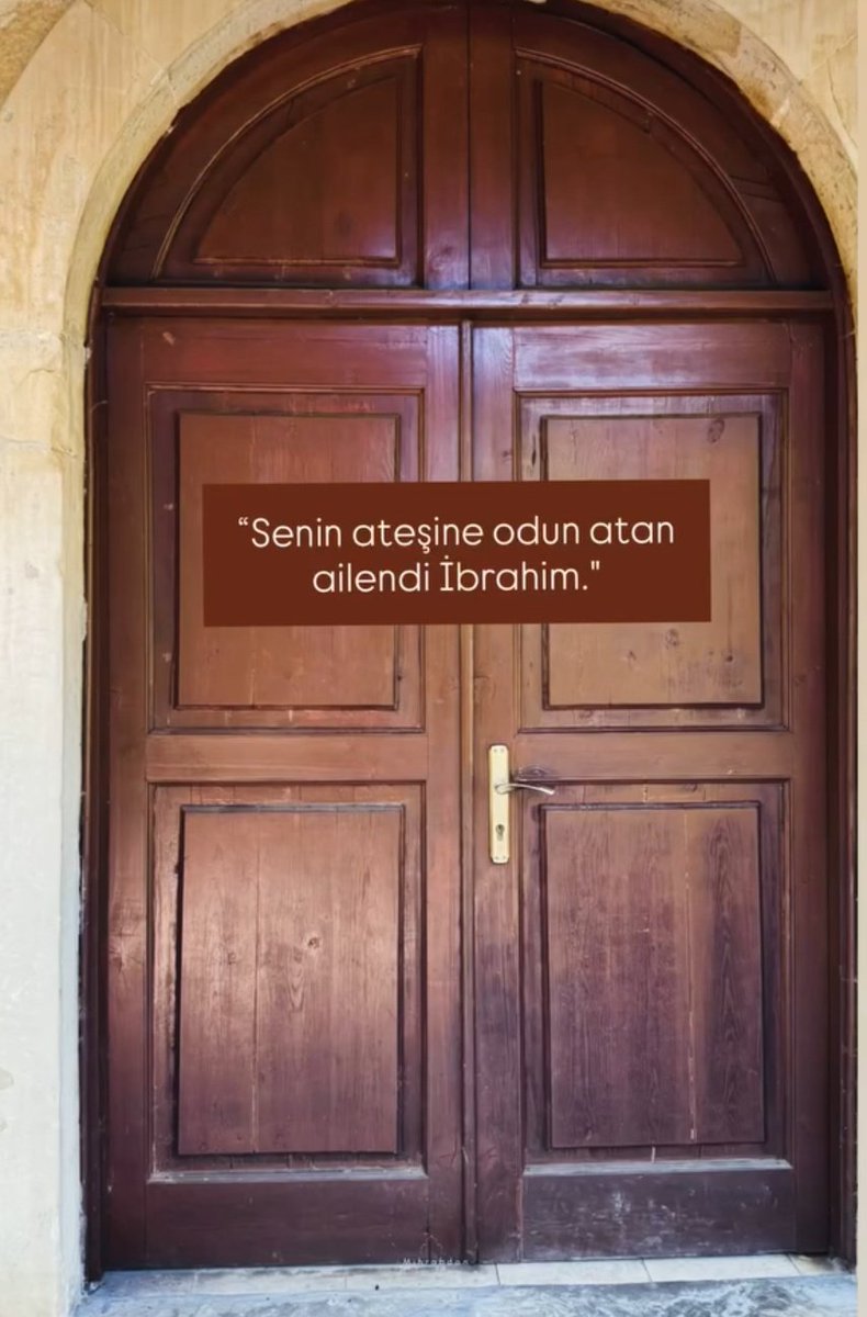 arzugokoglu's tweet photo. "Hayatın en ağır imtihanları, bazen tanıdık ellerden gelen odunlarla harlanır. Ateşi gül bahçesine çeviren inancı unutmamalı. 🌹🔥"  ibrahim misali.... #gunaydın https://t.co/nF0ArwoKP5