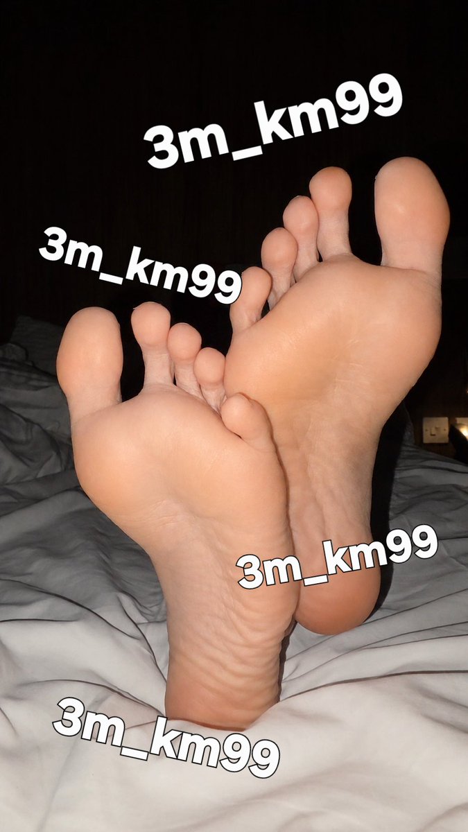 3m_km99's tweet photo. اول بوست بالحساب بوبيز الي يحب يشترك وادعسه تحت رجلي يجيني خاص على اربع احلبه😈👣

ارسل كلمة اشتراك وبرد عليك🛐👣 https://t.co/AOg8ZaeRVU