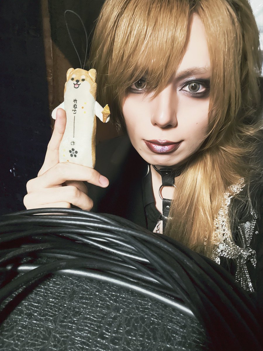 gakkun_guitar's tweet photo. 遅れ更新すまん🙏

2026.7.24、25金沢ツーデイズ
故郷での最後のライブでした
歳を重ねると、帰る理由が身内の不幸だったり何かしらのトラブルだったりすることが増えるけど、石川県のことはずっと好きだ！
落ち着くし景観も空気も良い、なにより生まれ故郷だし☺︎
たくさんの思い出をありがとう！ https://t.co/zpv6SQyEfx