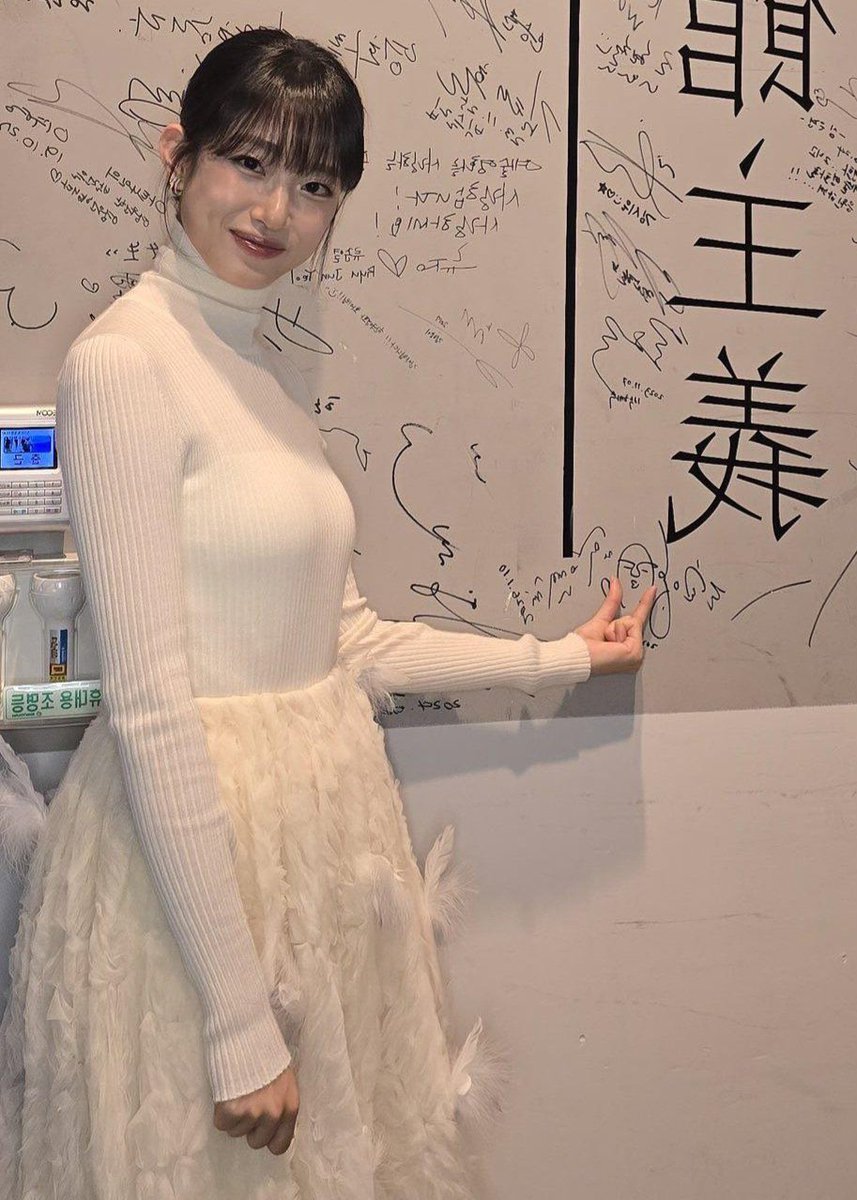 OppaiLoves1016's tweet photo. 河合優美の色気がやばすぎる💕25歳でこのえちえちボディでものすごいおっぱいをお持ちなのすごい💕💕ヌードおっぱいもめちゃくちゃ綺麗でしゃぶりたい💕💕 https://t.co/dphMcGJTqF