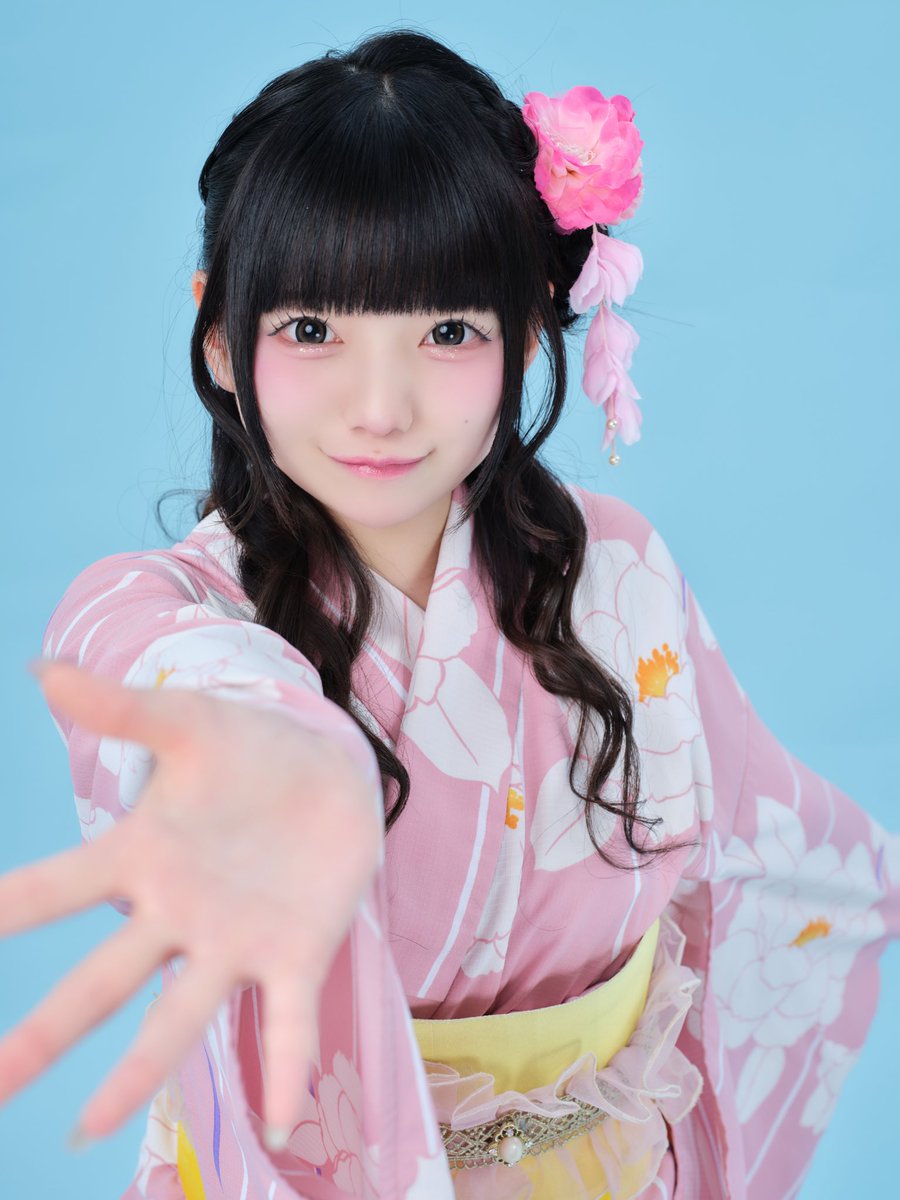 para_chuin's tweet photo. ランチェキまだまだ発売中です🎀

お迎えしてくれたみんなありがとう߹  ߹♡
この日のビジュとっても良いので、みんなに見て欲しい🎀

コメントも一人一人気持ちを込めて書くにょᴖ ̫​ᴖ
https://t.co/s5cu0IM1M8 https://t.co/ReRnZ41Dxg