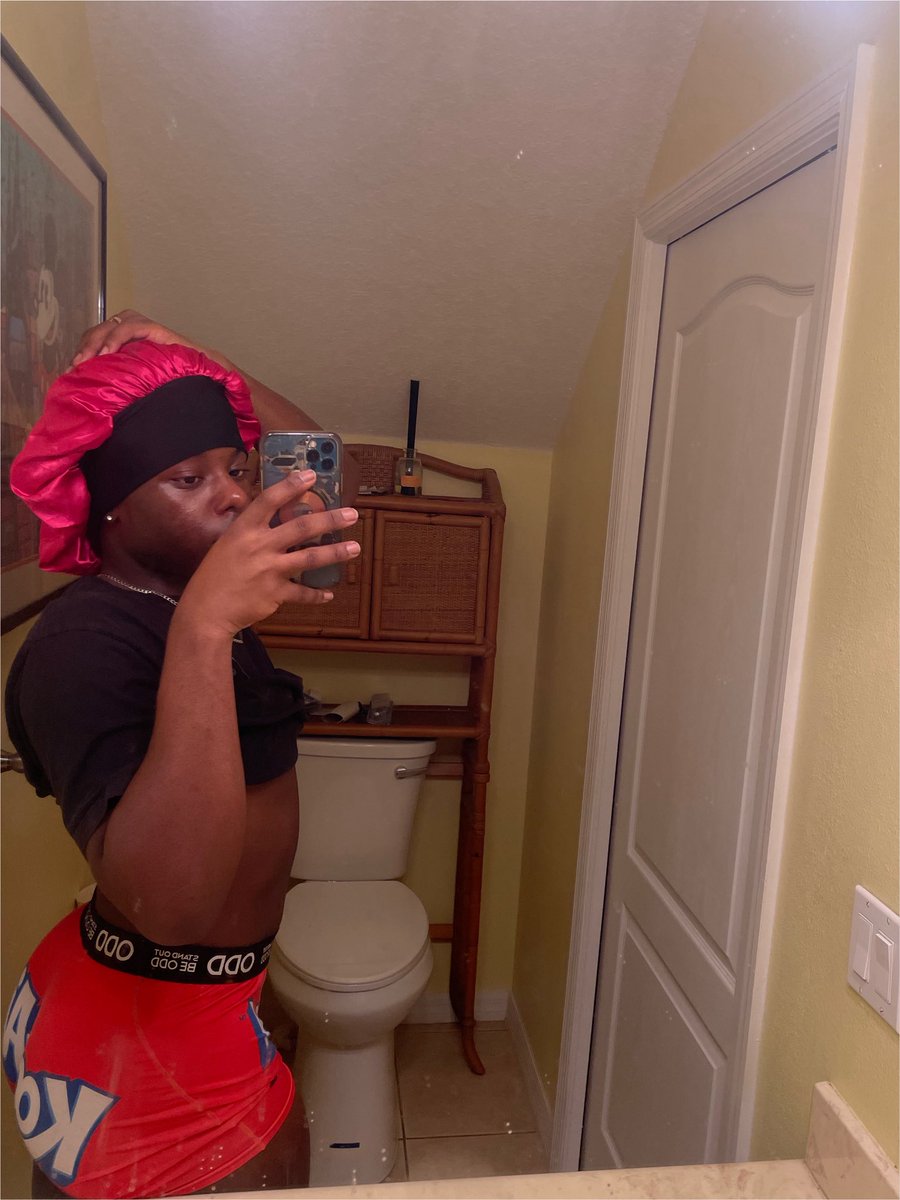 jaayytrix's tweet photo. kool-aid? 😂 https://t.co/PaVPYEjgUh
