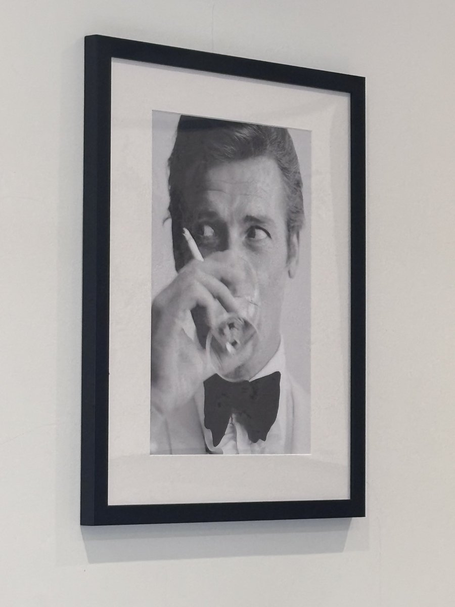 NickW2108's tweet photo. @bootlegger1974 Got this picture hanging in my back kitchen, Captain. Quite simply, “Nobody Did it Better” https://t.co/hGAeLufpwi