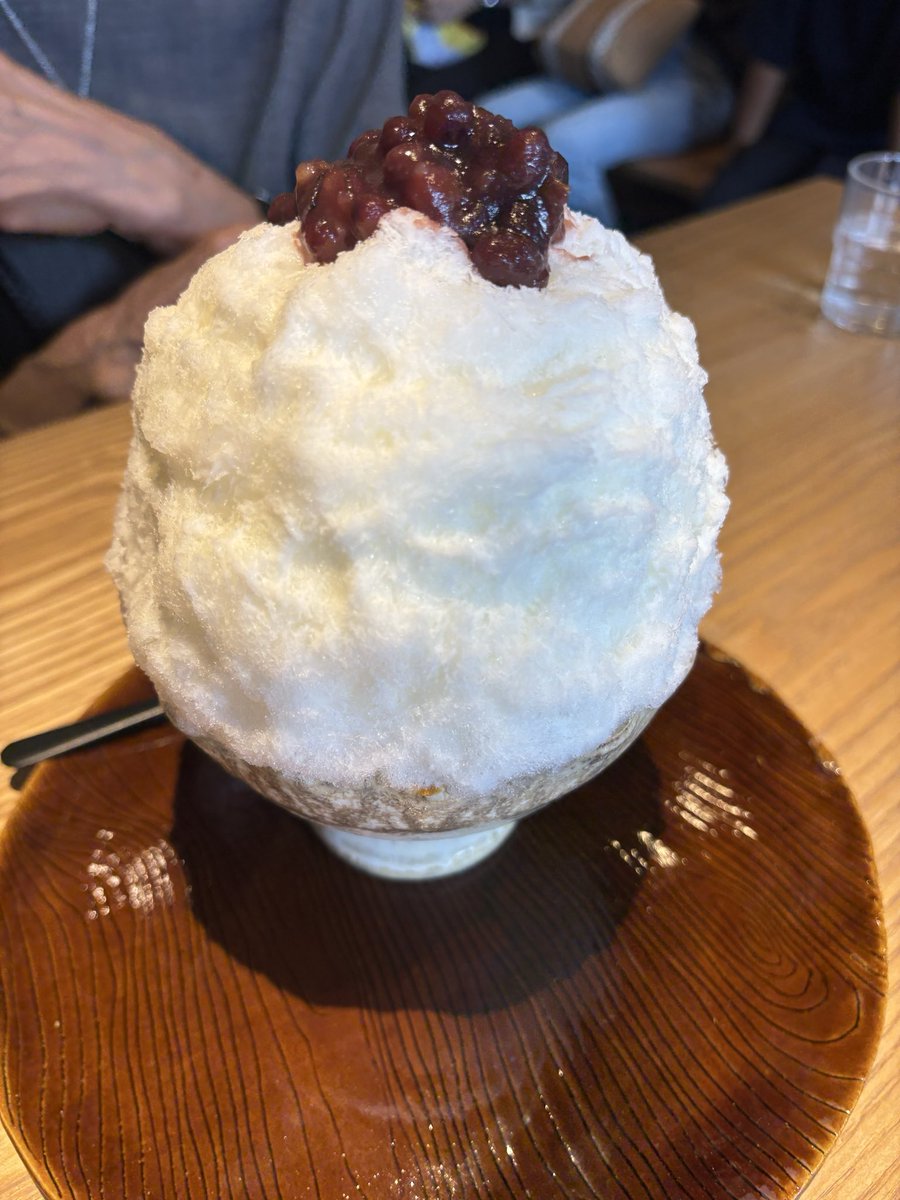 f_luv36's tweet photo. 3世代女子会して美味しいのいっぱい食べてきた🍽🤤
かき氷ふわふわで美味しかった〜🫶🏻 https://t.co/JLhdhufZT4